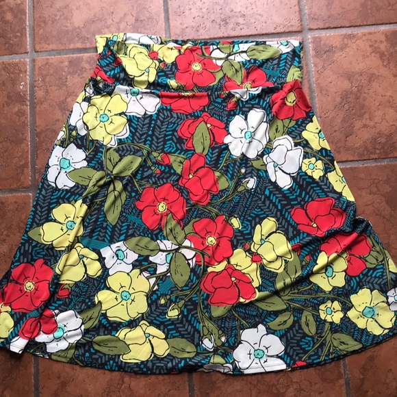 LuLaRoe Dresses & Skirts - LulaRoe Azure skirt